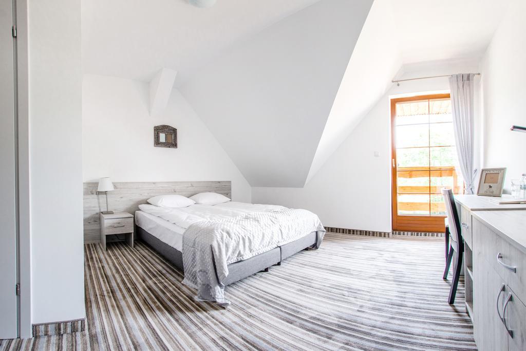 Hotel Przy Dworze Leśna Podlaska Habitación foto